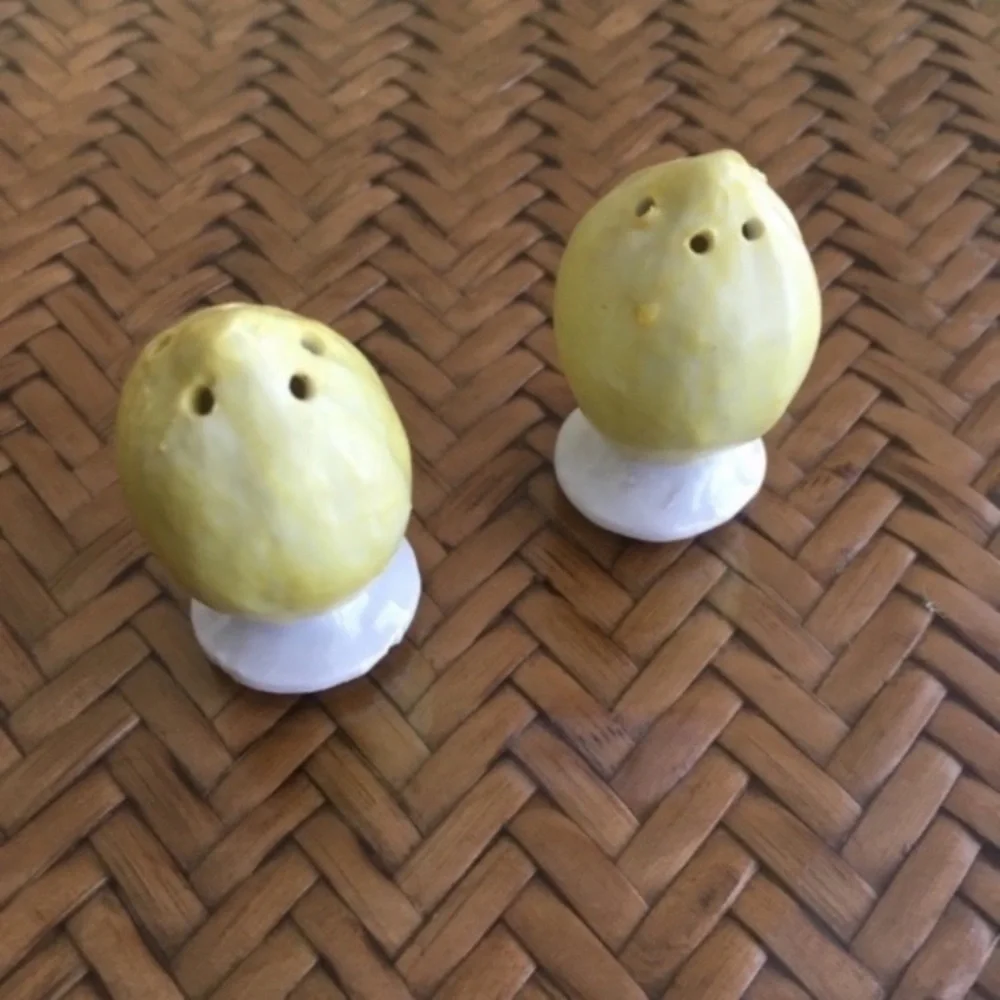 Lemon Salt and Pepper Shakers
